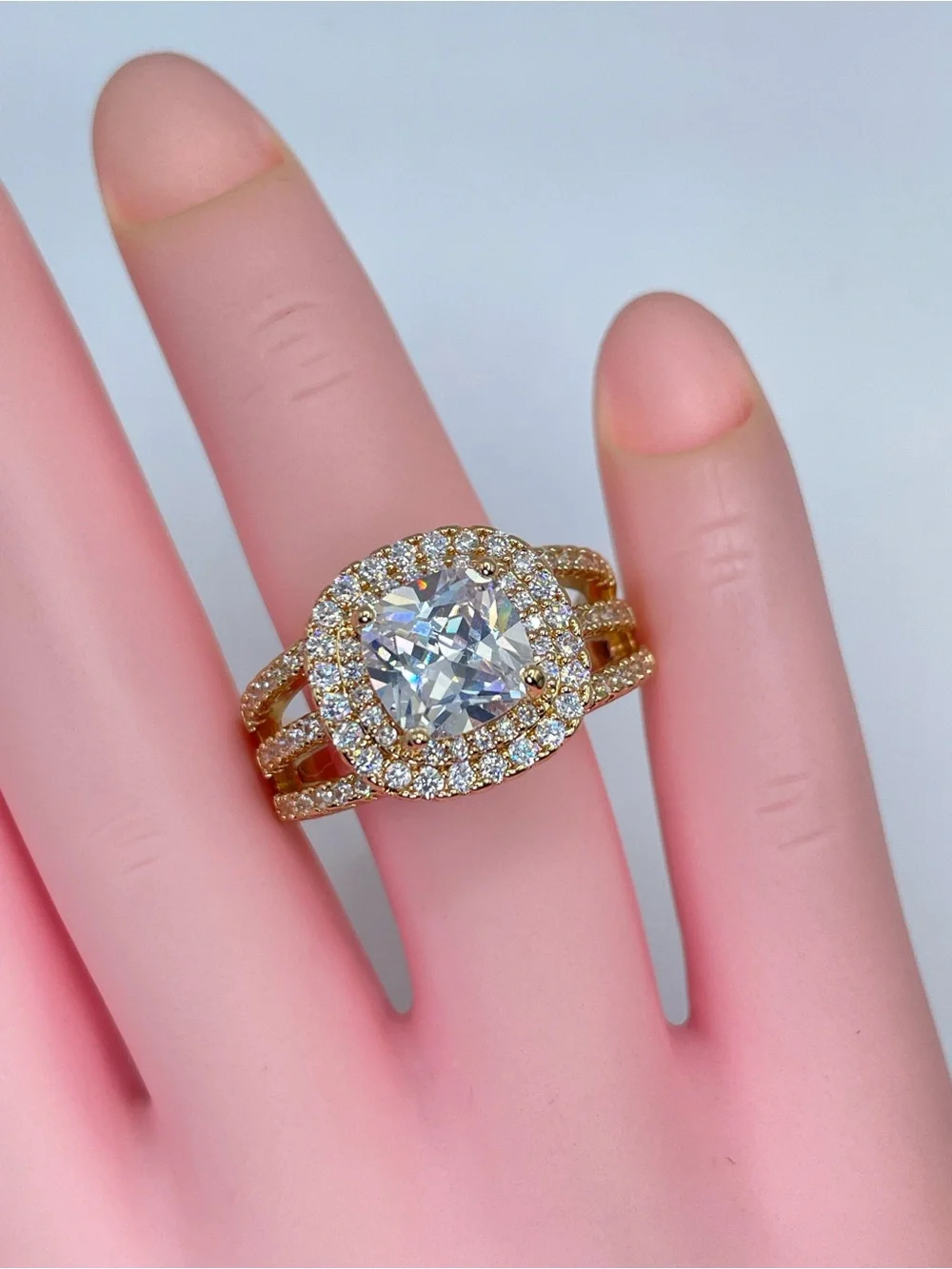 Swarovski Crystal Elements White Crystal Halo Statement Bold Ring Sz 7